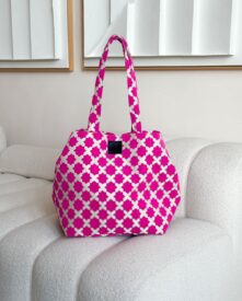 By Nyka Shopper Lya - Fuchsia